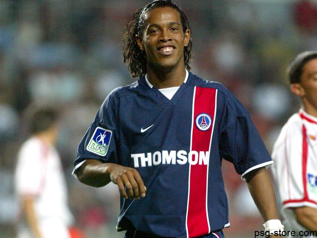 01-02-psg-kits-ronaldinho