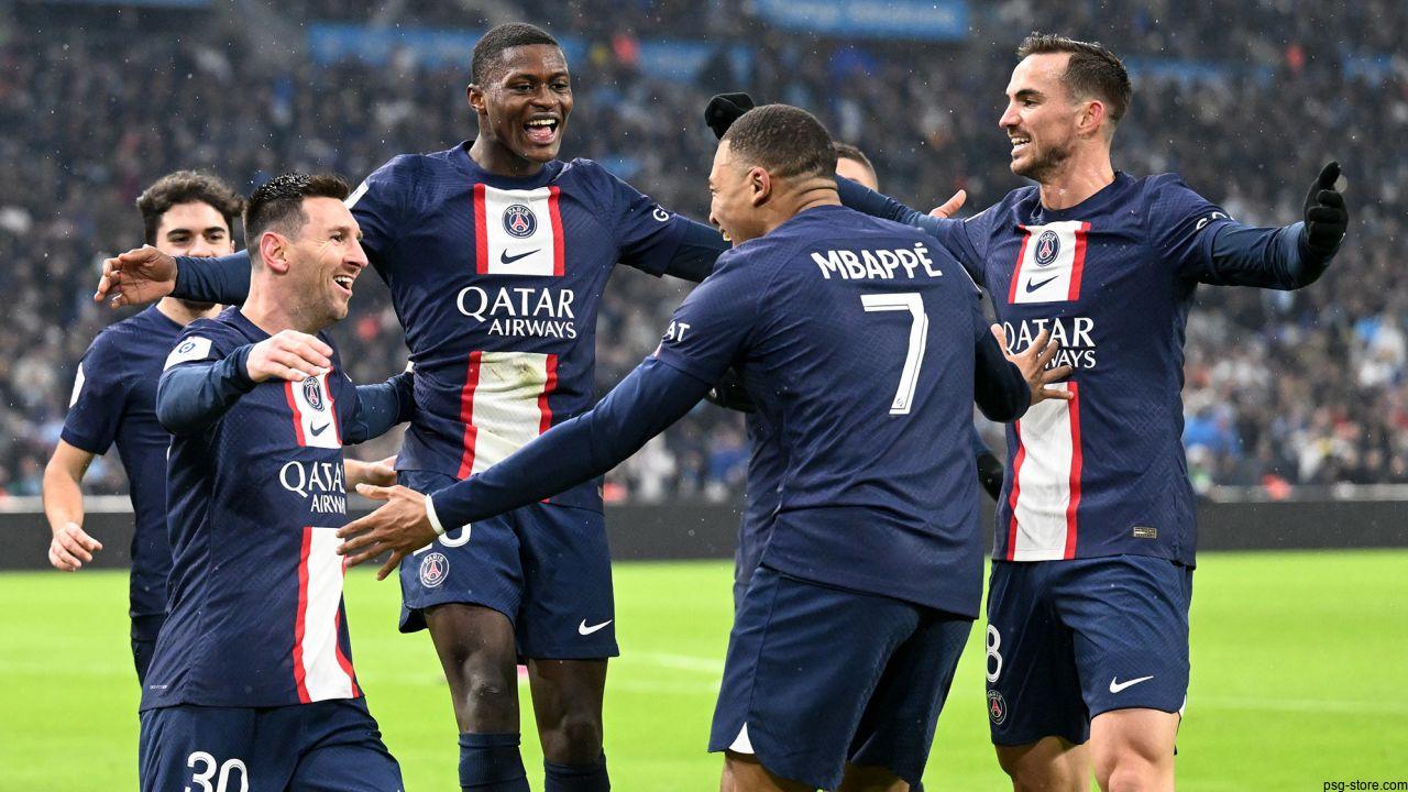 Tactical Understanding and Cooperation Among PSG Players